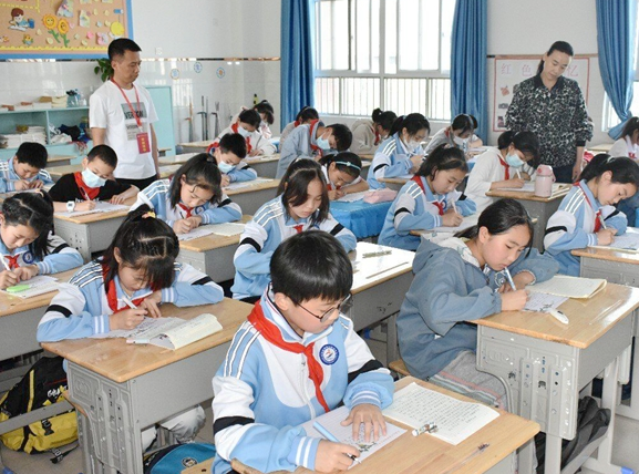 教育中心定位加强课程资源建造编写中小学单元学历案26个学科 教育中心定位加强课程资源建造编写中小学单元学历案26个学科